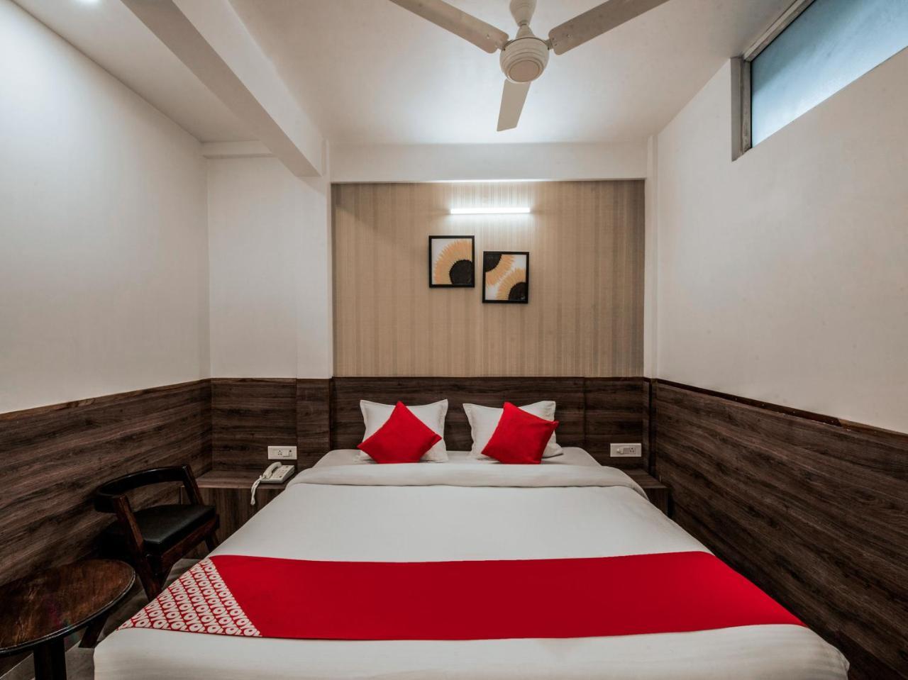 Hotel Indiana Шилонг Екстериор снимка