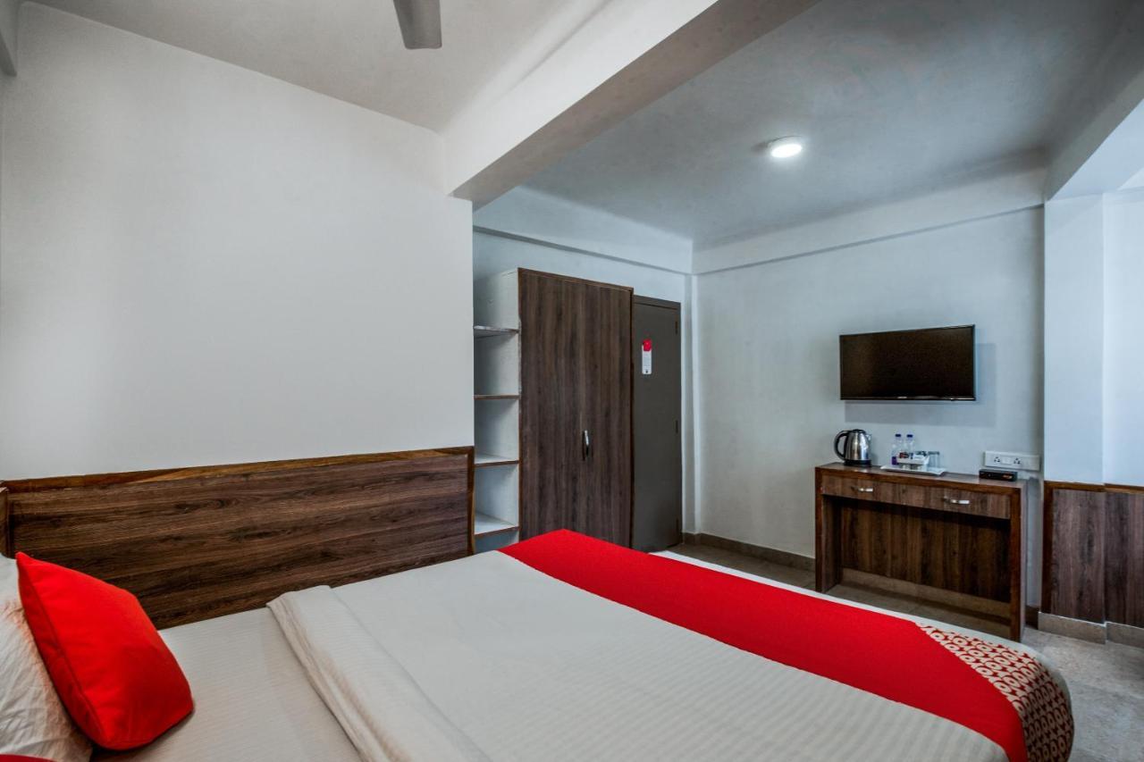 Hotel Indiana Шилонг Екстериор снимка