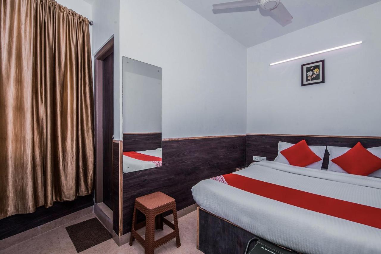 Hotel Indiana Шилонг Екстериор снимка
