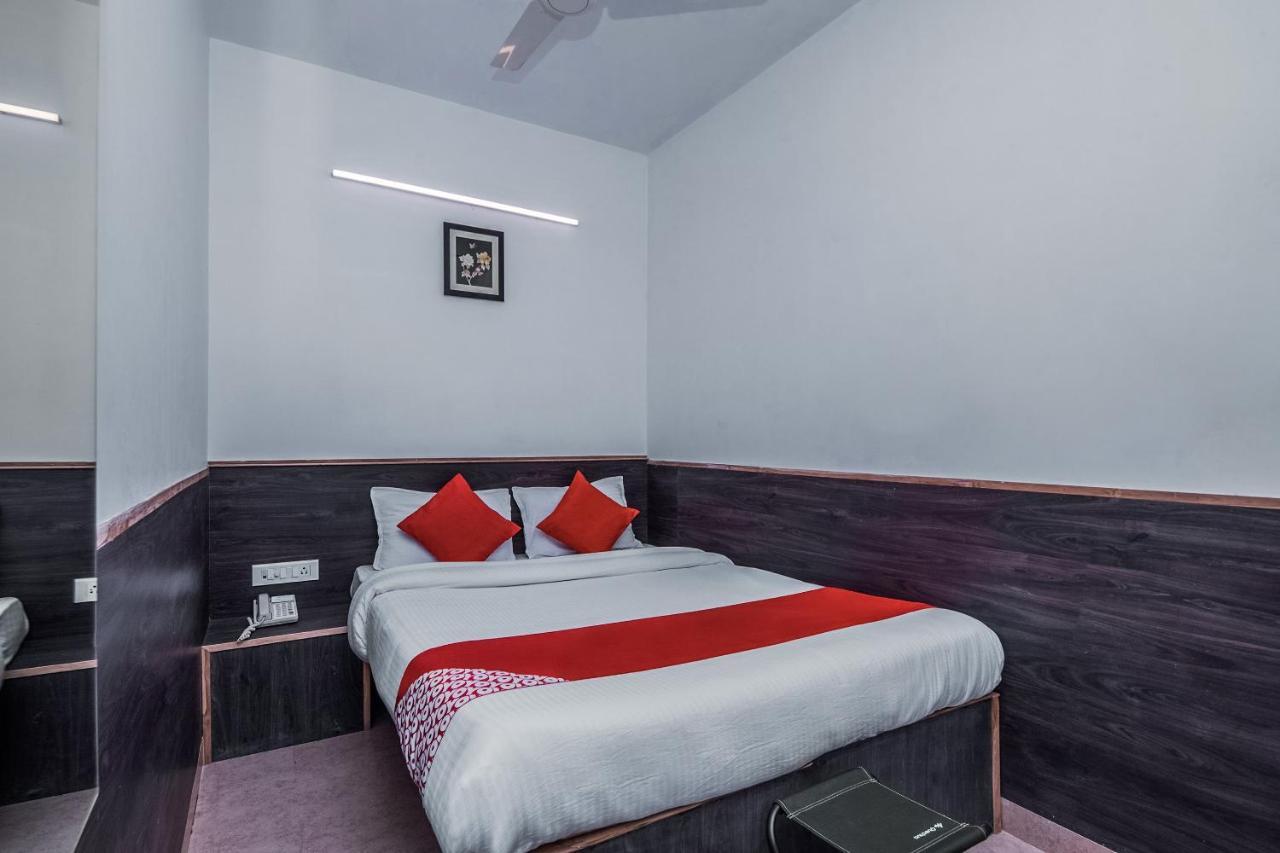 Hotel Indiana Шилонг Екстериор снимка
